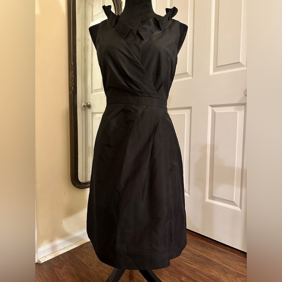 JCREW ✨ Blakely silk sexy chic ruffle front cocktail dress - Picture 2 of 6